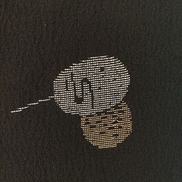 Japanese Style Black Kimono with Silver & Gold Leaf Embroidery- One Size -Unworn - Picture 9 of 11